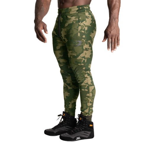 Gasp GASP Tapered joggers Zielone Camo | SUWO69104